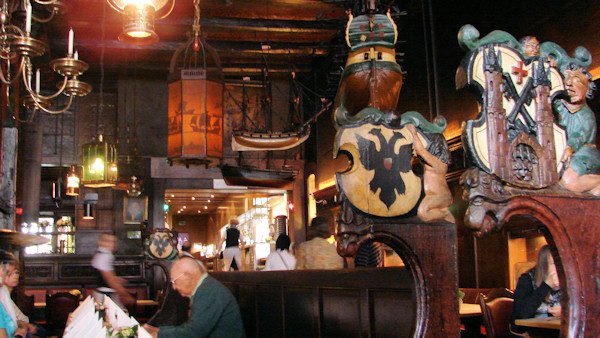 Inside Schiffergesellschaft