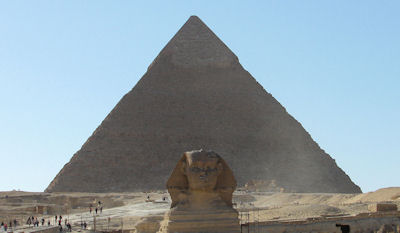 Sphinx and Pyramid of Chefron