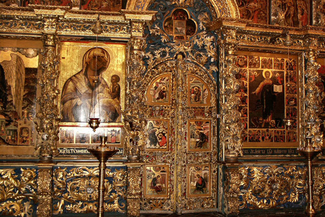 Iconostasis in St. John the Baptist