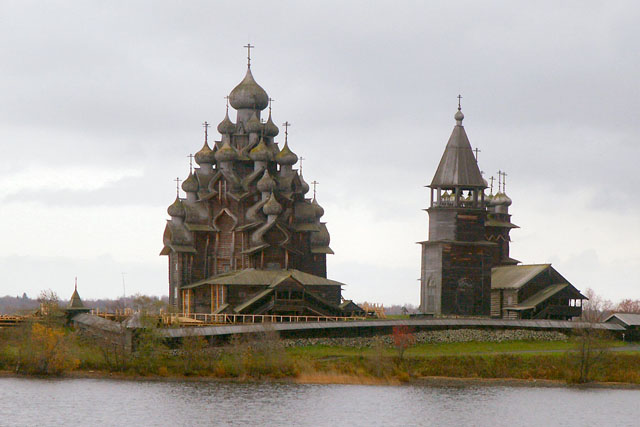 Approaching Kizhi Island