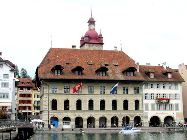 Luzern Rathaus