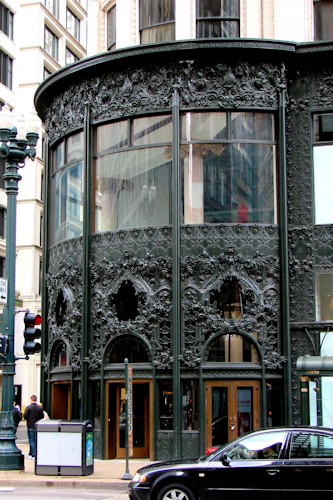 Carson Pirie Scott -- Sullivan Center